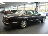 Jaguar XJ bei Sportwagen.expert - Abbildung (6 / 12)