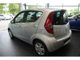 Opel Agila bei Sportwagen.expert - Abbildung (4 / 11)