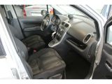 Opel Agila bei Sportwagen.expert - Abbildung (9 / 11)