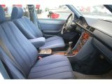 Mercedes-Benz 230 bei Sportwagen.expert - Abbildung (9 / 13)