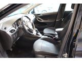 Opel Astra bei Sportwagen.expert - Abbildung (8 / 15)