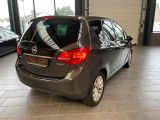 Opel Meriva bei Sportwagen.expert - Abbildung (2 / 15)