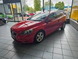 Volvo V40 bei Sportwagen.expert - Abbildung (4 / 15)