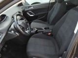 Peugeot 308 bei Sportwagen.expert - Abbildung (8 / 15)