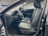 Ford Focus Turnier bei Sportwagen.expert - Abbildung (14 / 15)