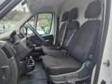 Opel Movano bei Sportwagen.expert - Abbildung (10 / 15)