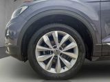 VW T-Roc bei Sportwagen.expert - Abbildung (4 / 15)