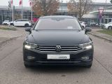 VW Passat bei Sportwagen.expert - Abbildung (3 / 14)