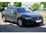 VW Passat bei Sportwagen.expert - Abbildung (2 / 15)