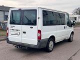 Ford Transit bei Sportwagen.expert - Abbildung (5 / 15)
