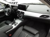 BMW 5er bei Sportwagen.expert - Abbildung (14 / 15)