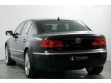 VW Phaeton bei Sportwagen.expert - Abbildung (4 / 15)