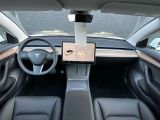 Tesla Model 3 bei Sportwagen.expert - Abbildung (14 / 15)