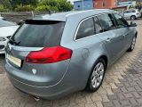 Opel Insignia bei Sportwagen.expert - Abbildung (4 / 15)