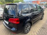 VW Touran bei Sportwagen.expert - Abbildung (4 / 15)