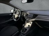 Opel Astra bei Sportwagen.expert - Abbildung (13 / 15)