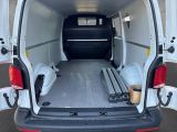 VW Transporter bei Sportwagen.expert - Abbildung (13 / 15)