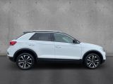 VW T-Roc bei Sportwagen.expert - Abbildung (5 / 15)
