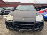 Porsche Cayenne bei Sportwagen.expert - Abbildung (2 / 10)