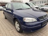 Opel Astra bei Sportwagen.expert - Abbildung (3 / 11)