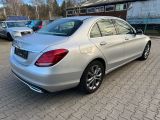 Mercedes-Benz C-Klasse bei Sportwagen.expert - Abbildung (4 / 11)