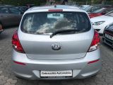 Hyundai i20 bei Sportwagen.expert - Abbildung (6 / 15)