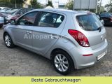 Hyundai i20 bei Sportwagen.expert - Abbildung (8 / 15)