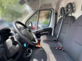 Opel Movano bei Sportwagen.expert - Abbildung (7 / 15)