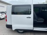 Opel Vivaro bei Sportwagen.expert - Abbildung (15 / 15)