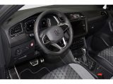 VW Tiguan Allspace bei Sportwagen.expert - Abbildung (2 / 15)