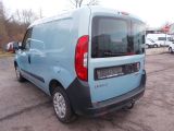 Fiat Doblo bei Sportwagen.expert - Abbildung (7 / 11)