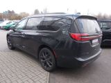 Chrysler Pacifica bei Sportwagen.expert - Abbildung (6 / 15)