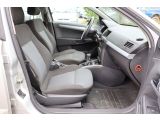 Opel Astra bei Sportwagen.expert - Abbildung (7 / 15)