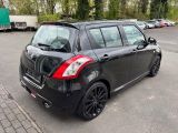 Suzuki Swift bei Sportwagen.expert - Abbildung (10 / 15)