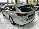 Opel Insignia bei Sportwagen.expert - Abbildung (8 / 15)