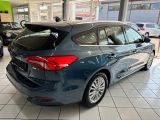 Ford Focus Turnier bei Sportwagen.expert - Abbildung (7 / 15)