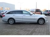 Mercedes-Benz C-Klasse bei Sportwagen.expert - Abbildung (5 / 15)