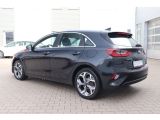 Kia Ceed bei Sportwagen.expert - Abbildung (4 / 15)