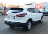 Nissan Qashqai bei Sportwagen.expert - Abbildung (6 / 15)