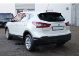 Nissan Qashqai bei Sportwagen.expert - Abbildung (8 / 15)