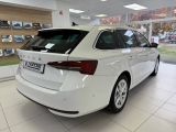 Skoda Octavia bei Sportwagen.expert - Abbildung (3 / 5)