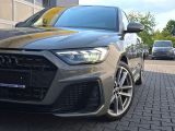 Audi A1 bei Sportwagen.expert - Abbildung (5 / 15) Audi A1 bei Sportwagen.expert - Abbildung (5 / 15)