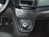 Ford Tourneo bei Sportwagen.expert - Abbildung (11 / 12)