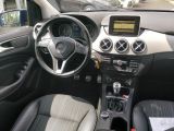 Mercedes-Benz B-Klasse bei Sportwagen.expert - Abbildung (10 / 15)