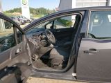 Opel Meriva bei Sportwagen.expert - Abbildung (9 / 15)