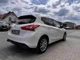 Nissan Pulsar bei Sportwagen.expert - Abbildung (5 / 7)