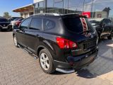 Nissan Qashqai+2 bei Sportwagen.expert - Abbildung (4 / 10)