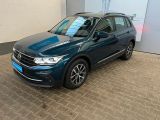 VW Tiguan bei Sportwagen.expert - Abbildung (2 / 15)