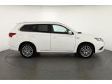 Mitsubishi Outlander bei Sportwagen.expert - Abbildung (6 / 15)