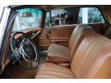 Mercedes-Benz 250 bei Sportwagen.expert - Abbildung (12 / 15) Mercedes-Benz 250 bei Sportwagen.expert - Abbildung (12 / 15)